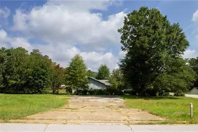 8465 Kendrick Road, Jonesboro, GA 30238 - Photo 2