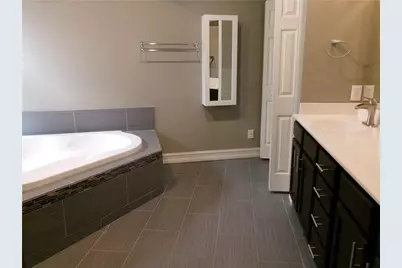 910 Woodward Park Drive, Suwanee, GA 30024 - Photo 32