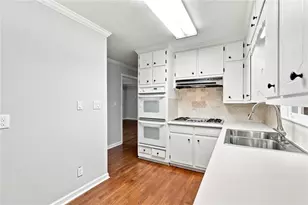 2633 Creek Ln SW, Snellville, GA 30078 - Photo 16