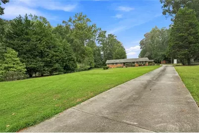 2633 Creek Lane SW, Snellville, GA 30078 - Photo 2
