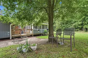 2633 Creek Ln SW, Snellville, GA 30078 - Photo 34