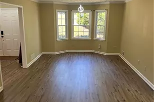 3305 Maple Ridge Ct, Suwanee, GA 30024 - Photo 8