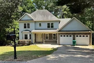 3305 Maple Ridge Ct, Suwanee, GA 30024 - Photo 2