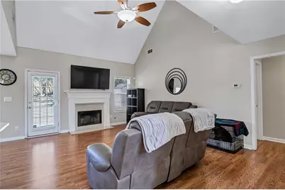 850 Glenns Farm Way, Grayson, GA 30017 - Photo 10