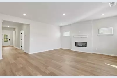 2828 Sweet Red Circle, Braselton, GA 30517 - Photo 2