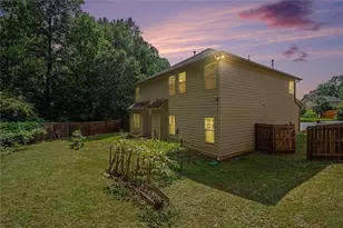 19 Gloster Park Ct, Lawrenceville, GA 30044 - Photo 6