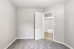 3921 Triton Ives Dr, Auburn, GA 30011 - Photo 22