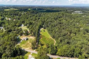 4382 Dews Pond Rd SE, Calhoun, GA 30701 - Photo 2