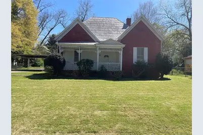 379 West Avenue, Jackson, GA 30233 - Photo 1