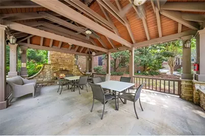 2872 Overlook Way, Atlanta, GA 30324 - Photo 36