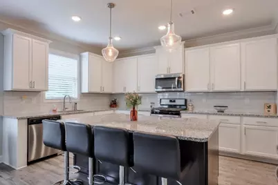 4688 Cantrell Road, Flowery Branch, GA 30542 - Photo 12