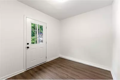 534 Woodcrest Manor Drive, Stone Mountain, GA 30083 - Photo 14