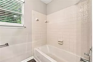 10450 Summer Creek Dr, Johns Creek, GA 30022 - Photo 24
