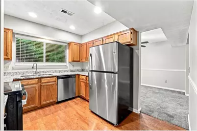 10450 Summer Creek Drive, Johns Creek, GA 30022 - Photo 14