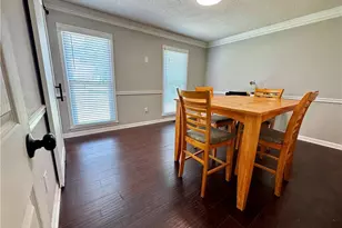 1890 Dovonshire Rd, Marietta, GA 30064 - Photo 4