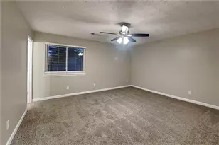4754 Overhill Ct NW, Acworth, GA 30102 - Photo 8