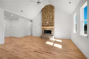 316 Larkspur Dr SW, Calhoun, GA 30701 - Photo 8