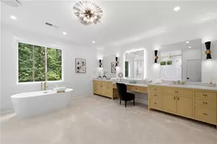 132 Lakeshore Dr NE, Marietta, GA 30067 - Photo 8