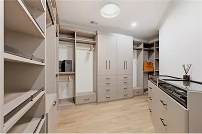 132 Lakeshore Drive NE, Marietta, GA 30067 - Photo 10
