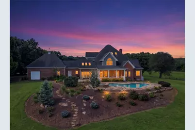 329 Willow Lakes Lane, Jefferson, GA 30549 - Photo 4