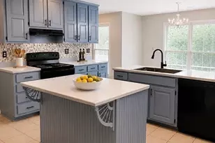 2970 Heather Stone Way, Lawrenceville, GA 30043 - Photo 2