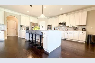 205 Vandalay Way, Locust Grove, GA 30248 - Photo 6
