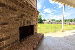 205 Vandalay Way, Locust Grove, GA 30248 - Photo 82