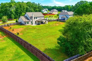205 Vandalay Way, Locust Grove, GA 30248 - Photo 96