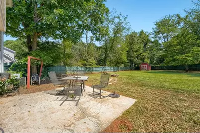 1410 Willow Bend Drive, Snellville, GA 30078 - Photo 32