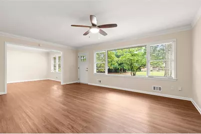 174 Cromwell Road, Sandy Springs, GA 30328 - Photo 8