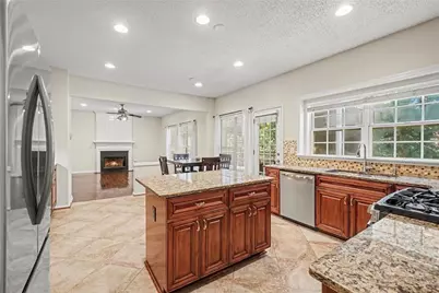 2200 Traywick Chase, Alpharetta, GA 30004 - Photo 10