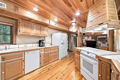 48 Twin Creeks, Blue Ridge, GA 30513 - Photo 8