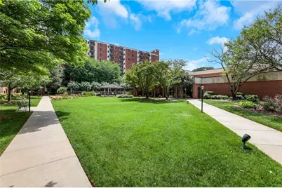 300 Johnson Ferry Road NE #B1002, Sandy Springs, GA 30328 - Photo 26