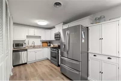3705 Somerset Drive SW, Marietta, GA 30064 - Photo 8