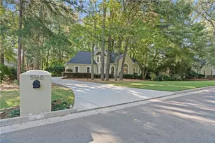 5160 Cameron Forest Pkwy, Alpharetta, GA 30022 - Photo 2