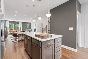 1926 Rogers Ct, Atlanta, GA 30318 - Photo 16