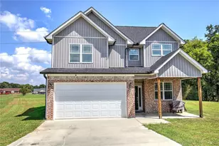327 Larkspur Dr SW, Calhoun, GA 30701 - Photo 1