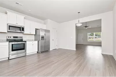212 Venture Drive, Jackson, GA 30233 - Photo 2