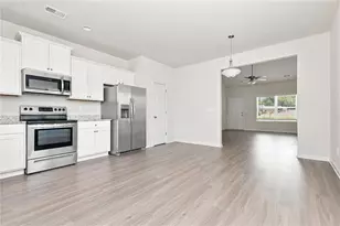 212 Venture Dr, Jackson, GA 30233 - Photo 2