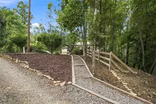 33 Pigeon Creek Dr, Blue Ridge, GA 30513 - Photo 30