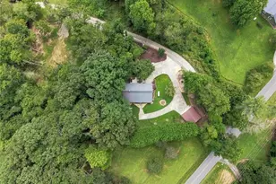 33 Pigeon Creek Dr, Blue Ridge, GA 30513 - Photo 34