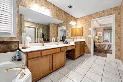 243 Harbor Pointe Drive, Stone Mountain, GA 30087 - Photo 38