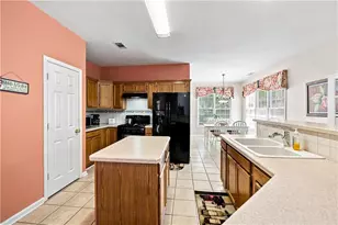 243 Harbor Pointe Dr, Stone Mountain, GA 30087 - Photo 14