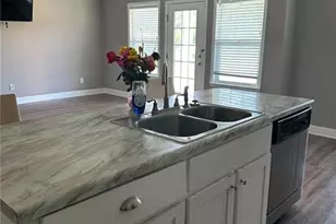 409 Pivot Pt, Statesboro, GA 30458 - Photo 8
