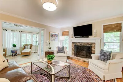 635 Winding Creek Court, Sandy Springs, GA 30328 - Photo 14