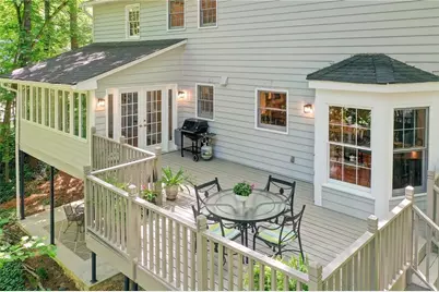 635 Winding Creek Court, Sandy Springs, GA 30328 - Photo 8