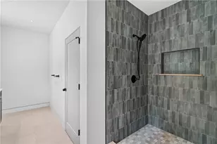 1434 Meadowcreek Ln, Dunwoody, GA 30338 - Photo 44