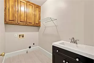 2175 River Cliff Dr, Roswell, GA 30076 - Photo 46