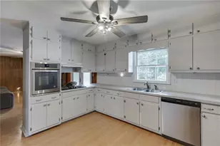 944 Beaver Ruin Road NW, Lilburn, GA 30047 - Photo 12