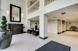 2479 Peachtree Rd NE, Atlanta, GA 30305 - Photo 2